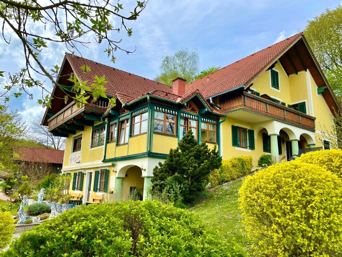 Pension Thermenland Fürstenfeld Zewnętrze zdjęcie